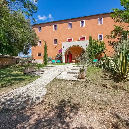 Serene Farmhouse In Montescudaio With Skiing Nearby Holiday home Casale Marittimo