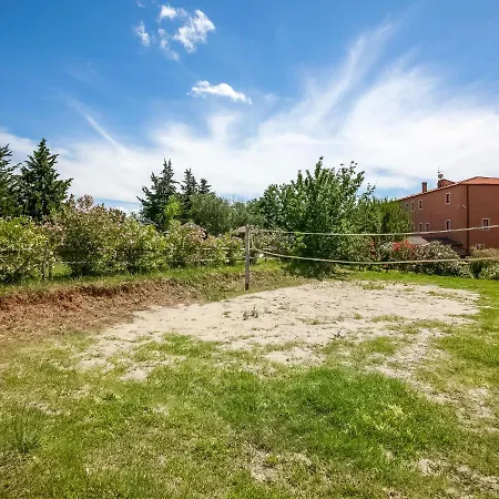Serene Farmhouse In Montescudaio With Skiing Nearby Holiday home *