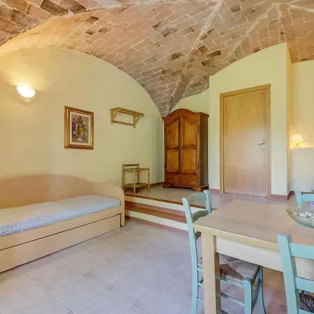 Serene Farmhouse In Montescudaio With Skiing Nearby Holiday home *