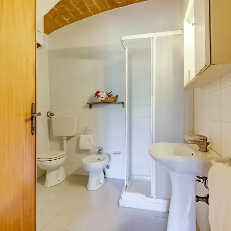 Serene Farmhouse In Montescudaio With Skiing Nearby Holiday home Casale Marittimo